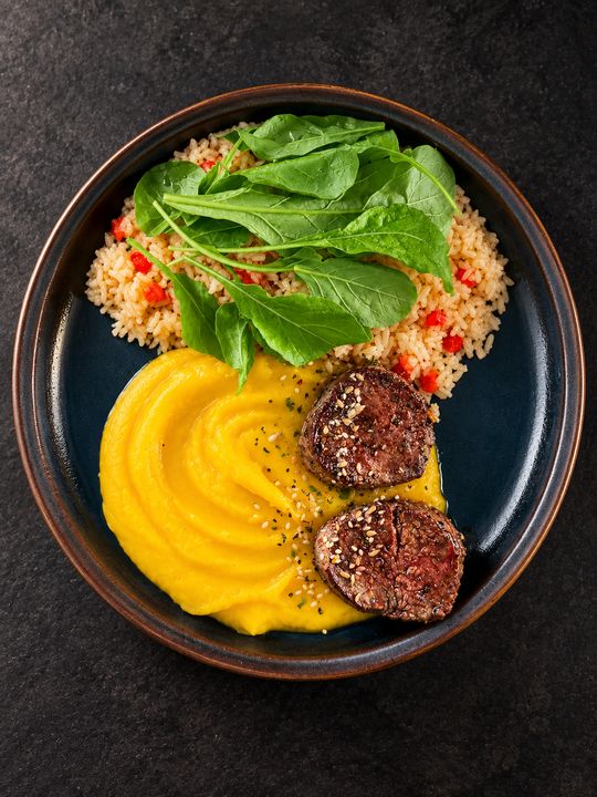 PF Container: filé mignon, purê de mandioquinha e arroz